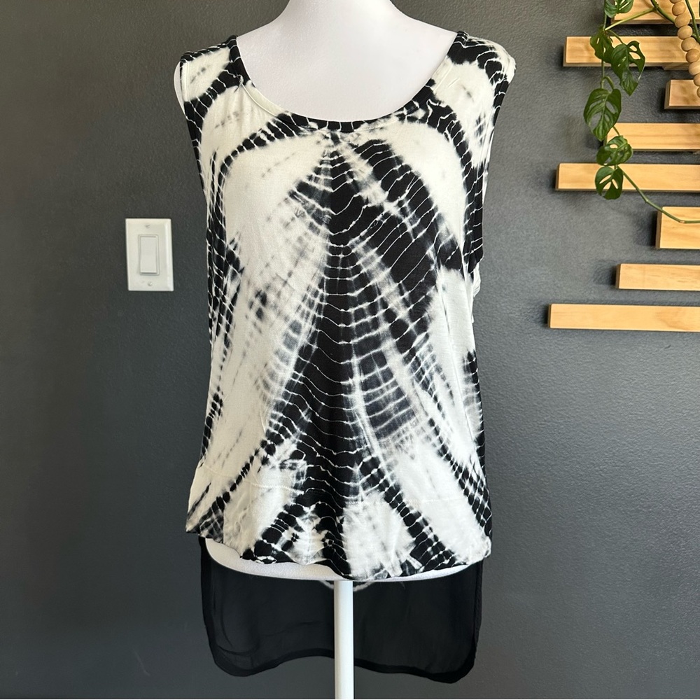 Young Fabulous & Broke Black White Tie Dye High Low Tank Top  Boho size small